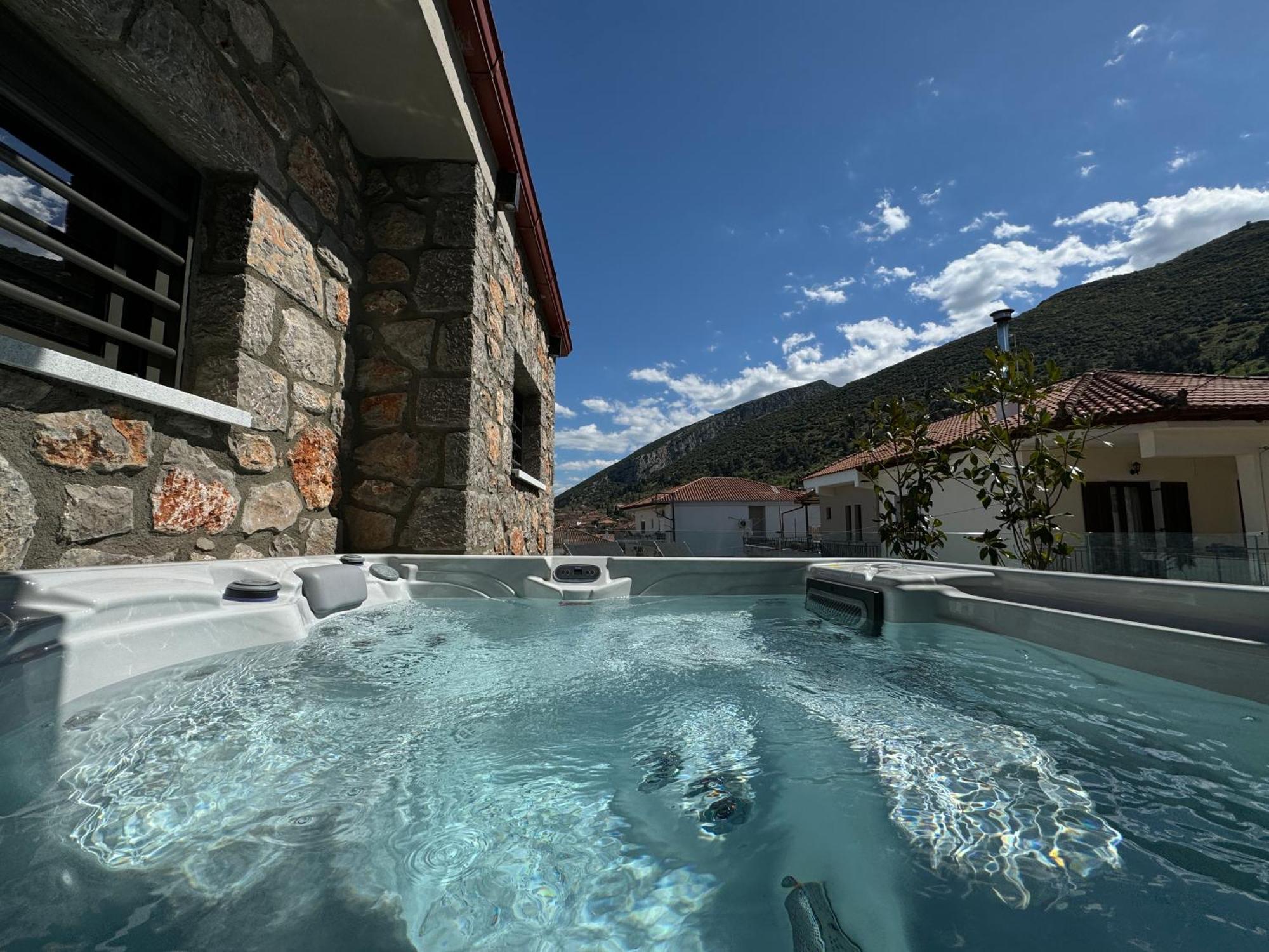 Amfikleias Earth Houses Exterior photo